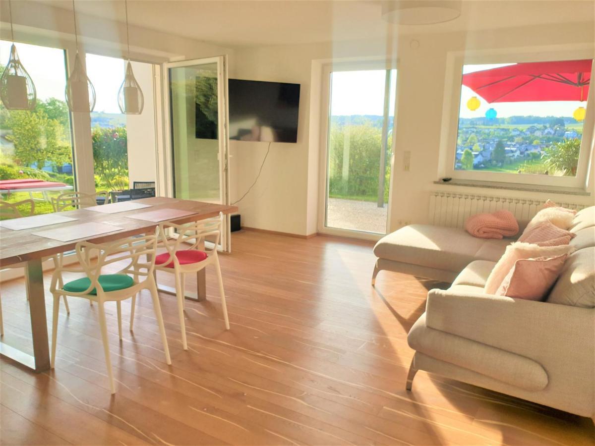 Haus Am Weinberg Lejlighed Seekirchen am Wallersee Eksteriør billede